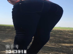 少婦荒野偷情還灑尿完整版