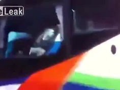 為看現場活春宮！魯蛇高速路不顧死上演追拍戰