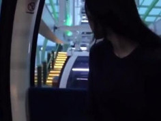 : Melayu naik cable car tayang tetek Cable car? Mampos….. Sembarang je melayu… N it’s ferris wheel not cable car..