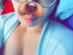 : Cute chinese girl on snapchat Snapchat? ?