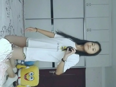 認為小蘿莉不敢脫? 那就太小看她了 2