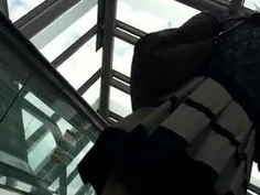 南韓地鐵尾隨抄底偷拍美腿短裙～27