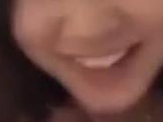 你脱光了吗？我脱光啦！ 这女的笑声好魔性啊~