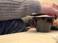 卒業生＆グラドル決定のWプレミア大型素人Jカップ美女18歳。彼女を口説きハメれるかに挑戦の巻。前編