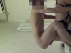 精液浇灌稚嫩小女友多P出租屋篇