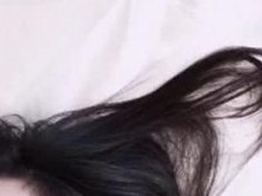 술 먹고 집 와서 바로 뻗었다가 잠깐 깨서 비몽사몽 잠결에 혼자 보지 비비며 궁시렁 궁시렁 … 으아 목 나간 거 같아.. ㅠㅠ 다시 자야징!