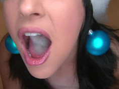 Here is a five-minute version of the video below. Beautiful Gerri over at AmateurAllure.com wishes us all a very Merry Christmas!