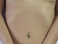 Getting daddy hard so he can enter me. I’m a happy girl. ??