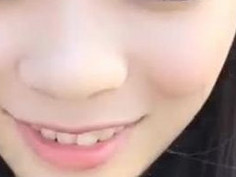 東北主播二嫂戶外直播勾引司機被司機往死裡操無套內射司機說減十塊錢給你買個避孕藥