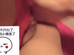 哈哈哈哈_(:з」∠)_哝哝 有人哭天喊地要我发视频 趁本宝宝有小情绪的时候发个福利 要是没人看 过会儿我就删了！！