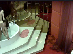 [JAV101精選偷拍!]還沒洗完就受不了! 直接從浴缸幹到床上 對白清晰