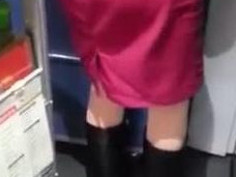 射高铁乘务员 잘안보이니 답답하넹ㅡㅡ.