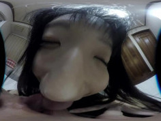 玩弄女友的小穴 然後讓她幫我口交