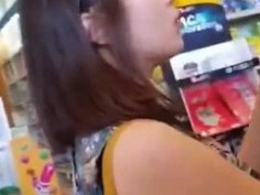 Found a young pretty chinese girl in the bookstore, she is looking for the book and I’m looking for her upskirt