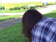 河川敷で…肉便器を…使ってもらいに…あぁ…