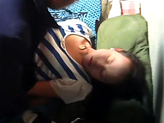 [本土偷拍!]老大爺不戴套與站壁女嘿咻 偷拍的角度真是老練