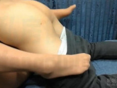 只要在絲襪挖洞的妹都是有夠欠肏 這次再來大大的內射