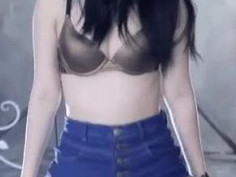 영상보면서 ㅈㅇ만하는분들 이젠 질릴때도됬지않았나요?? 마침 방학기간이라서 여대생들이넘쳐납니다 가끔가다보면 고등학생들도있고 전지금까지 여기에서 7명 만나봤는데 3명정도가 어린 고등학생이더라고요 100% 익명 개인정보가필요없습니다 (연령대,지역만 입력하면 간단하게가입가능) 로그인라고있으면 주변에있는 여자분들한테서 연락이옵니다 ^^