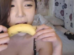 바나나 자위를 즐기는 비제이