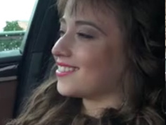 [歐美無碼]在車上讓女孩身體賺點零用錢花花