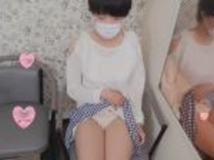 【素人動画】さゆみ18歳　チンポ不慣れすんごい恥ずかしいオッパイ純朴娘に生ハメ中出し【素人動画】 FC2-PPV 409694 - 1