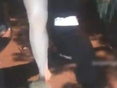 最近很屌的豪乳女主播-騷晶兒，大半夜的路邊一停開始啪啪啪