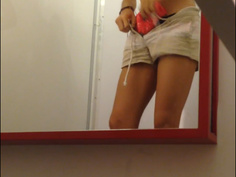 內衣店偷拍還意外發現想偷走衣服的女人