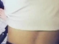 新买的学生装，穿这个去上学怎么样?