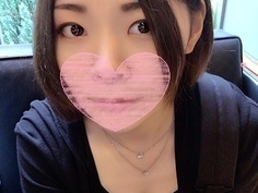 【神乳再臨】大人気あの細身巨乳娘　彼氏とエッチしたばかり「恥ずかしくて気持ちイイです♥」窓際で桃色ピュアまんこ激ズボ連続絶頂！色白乳房もプルプル痙攣【モザ無】おまけ動画有 FC2-PPV 716056