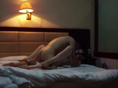 [國語對話露臉]可不可以讓我睡覺了呀？被公狗腰男友弄到快虛脫（有影）