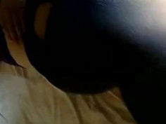 [國語露臉]自拍夫妻約單男摩鐵三人行！！穿著開檔絲襪淫接老二 （有影）