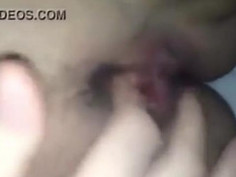 [特寫自拍]粉紅逼女砲友！那個來只讓我在洞口射～但自己卻濕到受不了（有影）