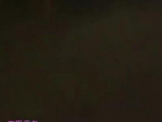 [自拍露臉]服務超好的按摩妹，享受全程不帶套！還有排毒療程～免費吸毒液唷（有影）