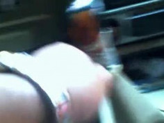 [車震自拍]玩到無極限！熟女排檔桿不夠用～連手煞車也用上啦！（有影）