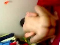 隔壁情侶不關窗，偷拍啪啪過程全都沒發現！（有影）