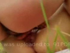 [野外自拍]公園打野砲！用雞雞幫女友高潮～該不會射了吧？（有影）