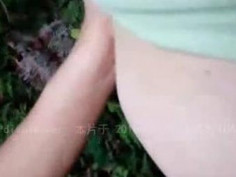 [野外４Ｐ]夫妻公園交換～體驗露出快感，互搞對方老婆超性奮（４影） - 4