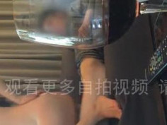 [飯店３Ｐ]帶包養大學生和老友玩遊戲，骨頭差點被她玩散架！連續口爆被吸的很過癮（有影） - 2