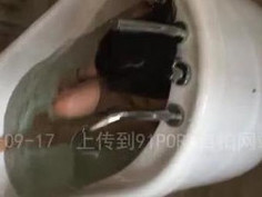 [浴室自拍]嬌嫩少婦偷情～浴缸挑逗情夫摳摳！濕漉漉誘惑受不了（有影）