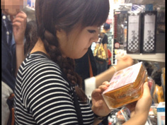 真‧偷拍神人!!高級相機在手 石榴裙下的任何秘密一個都不漏! 16