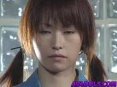 ジュンナダセクシーなアジアンティーンピンクがオナニーのオマンコを暴露