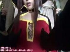 【アダルト動画】このすばのめぐみんのコスプレ美少女がぺにすをペロペロしてから騎上位ファック