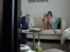 睡眠薬で姉を何度も眠らせては性�...