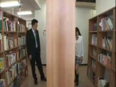 図書館でＪＫに中出し