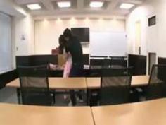 【ぼいんばいん動画 】 桃乃木かな 「ダメッ！抜いて抜いてぇ…」彼の友人に妬まれキャンパスでイラマチオから強制しお吹きと激しく強姦されるかわいいJD 美少女アダルトどうが