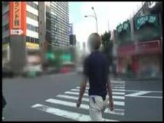 リーマンの聖地新橋で疲れた男たちを癒やすバー店員