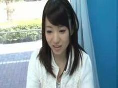 《素人企画》 やっべぇ～　久しぶりの激カワ娘　大きな瞳と真っ白な肌　これは必見です