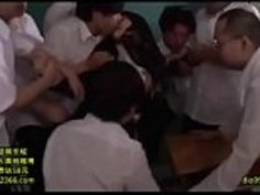 日本のギャング・バン・ホット・ティーチャー、gestyy.com/wrCDPA