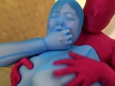 透明なライトブルーゼンタイ