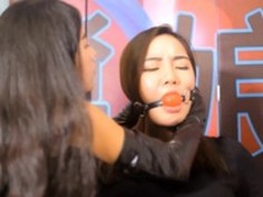 YN55 0女将ギャグとボンデージスレーブ